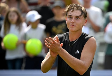 Justin Engel GER Cheering Emotion Gesture Gesture after match win, Tennis, ATP 250, BOSS Open 2025,