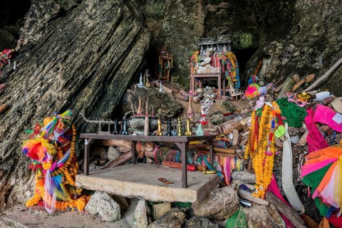 Princess Cave, Phra Nang Cave Shrine, Ao Phra Nang Beach, Railay Beach, Ao Nang, Krabi, Thailand,