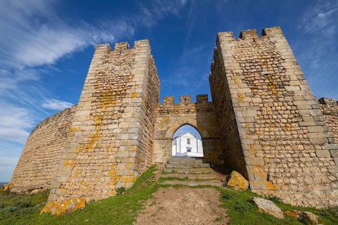 Puerta de Santarém, castillo medieval, Arraiolos, Distrito de Évora, Alentejo, Portugal, Europe