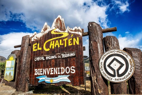 Entrance to the village with sign, El Chaltén, Los Glaciares National Park, Santa Cruz, Patagonia,