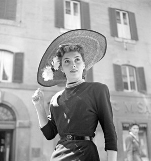 Gina Lollobrigida, italian actress, photojournalist and politician. Born 4 july 1927 dead 16