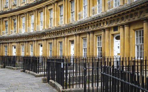 Curved terrace of Georgian Town houses in The Circus, Bath, England, United Kingdom, Europe