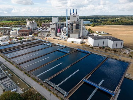 EGK Krefeld is a combined waste incineration plant and sewage treatment plant, which generates