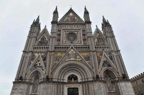 Orvieto Cathedral, Duomo di Orvieto, Umbria, Italy, Europe, Impressive Gothic cathedral with richly