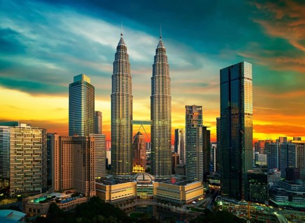 Kuala Lumpur Skyline in der Nacht