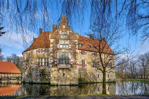 Vischering Castle in Ludinghausen, North Rhine-Westphalia is the most typical moated castle in the