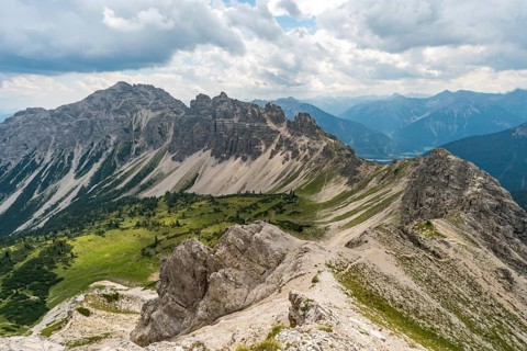 Mountain tour over the Lachenspitze north face via ferrata to the Lachenspitze. Ascent from