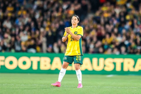 MELBOURNE, AUSTRALIA, JULY 14 : Sam Kerr of Australia thanks the crowd after being substituted as