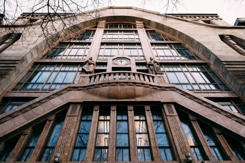 The facade of the oldest and most beautiful restaurant in Europe is the Alexandra book cafe in
