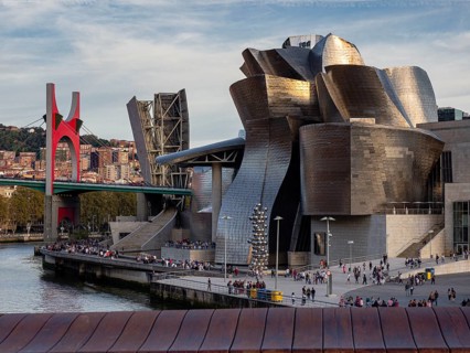 Guggenheim Museum Bilbao, 20th century, designed by Frank O. Gehry, Bilbao, Basque Country, Spain,