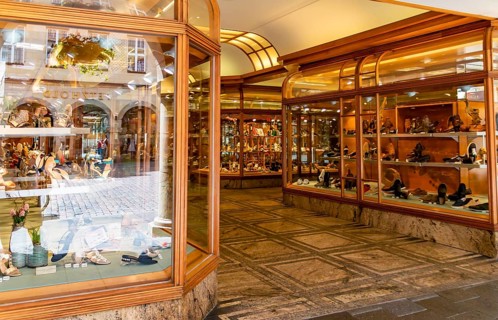 The Prinzipalmarkt with its historic gables is the business and shopping street in the centre of
