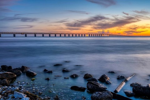 The famous Öresund Bridge between Denmark and Sweden at dusk
