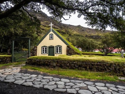Cemetery, Hofskirkja, Peat Church, Öræfi Region, South Iceland, Iceland, Europe