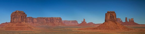 Panorama of Monument Valley as seen from Artist Point, Arizona