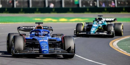 MELBOURNE, AUSTRALIA, APRIL 2: Alexander Albon of Thailand drives the Williams FW44 Mercedes on