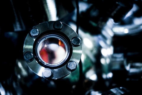Image of vacuum equipment and laboratory equipment. Shooting Location: Tskuba-city, Ibaraki-pref