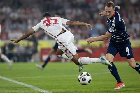 Linton Maina (1.FC Köln, Midfield, #37), Sebastian Schonlau (Hamburger SV, Defence, #4), 2nd