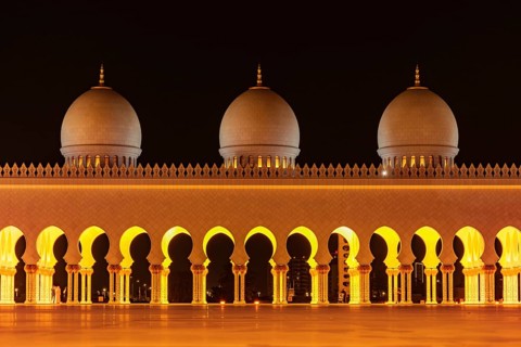 Shakezy Cayd Grand Mosque United Arab Emirates. Shooting Location: Abdabi