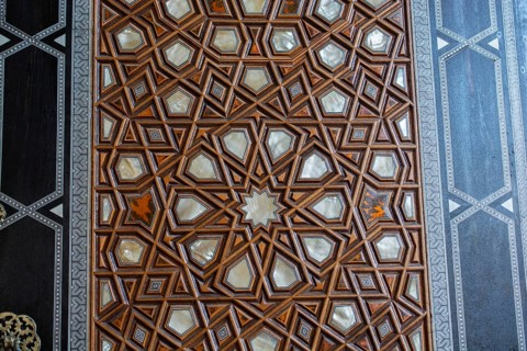 Mother of Pearl inlays art example