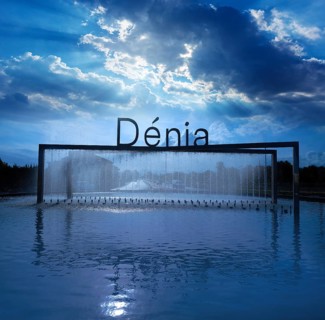 Denia welcome sign fountain in Alicante of Spain