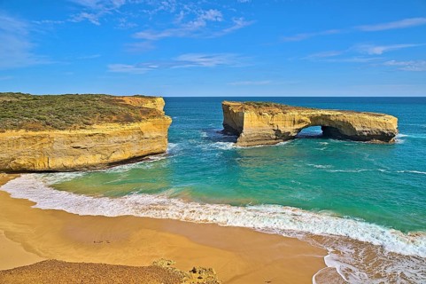 London Arch along the Great Ocean Road in present times
