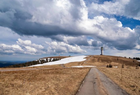 The Feldbergturm is a tower on top of the feldberg mountain in the German Black Forest