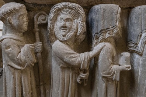 Smiling nun, Tomb of Urraca Díaz de Haro, chapter house, 12th century, Monastery of Santa María de