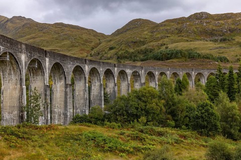 Glenfinnan railway viaduct, known from Harry Potter, Glenfinnan, Highlands, Scotland, Great Britain