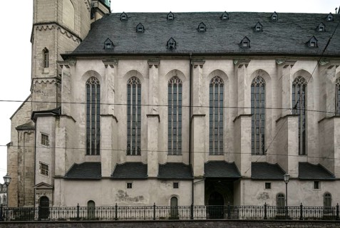 Hall S Market Church 3129 eastern part of the north side with the lower storeys of the Hausmann