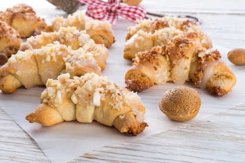 Sweetness Mini almond croissant