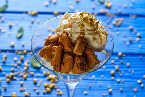 White chocolate cream with cookies and coffee mousse dessert
