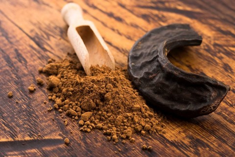 Carob pods and carob powder
