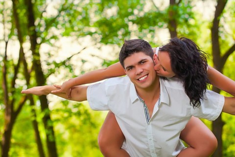 A playing couple