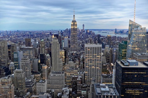 Rockefeller Center observation deck, Panoramic view of the dense New York City skyline, Illuminated