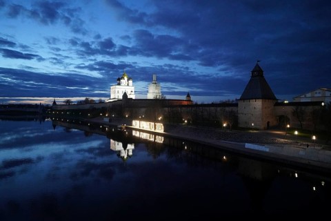 An interesting walk around the delightful Pskov Kremlin on