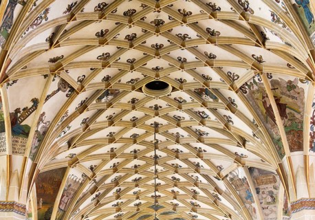 Vault in the nave, Obtain permission from the Evangelical Lutheran parish of Pirna in front of