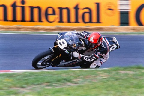 The German Jochen Schmid on the race track on Yamaha 250 cc, German Mitsui-Yamaha Team, Motorcycle