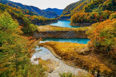 Okaw four thousand autumn leaves. Shooting Location: Gunma Prefecture