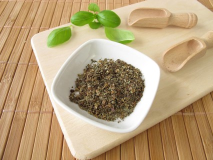 Basil herb, Basilici herba