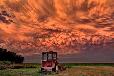 Prairie Storm Saskatchewan shelf cloud danger warning