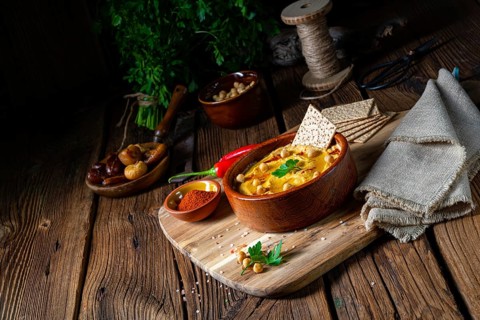 Delicious hummus paste with lemon and chilli