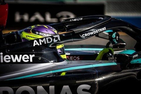 MELBOURNE, AUSTRALIA, MARCH 24: Lewis Hamilton of Great Britain drives the Mercedes AMG Petronas F1