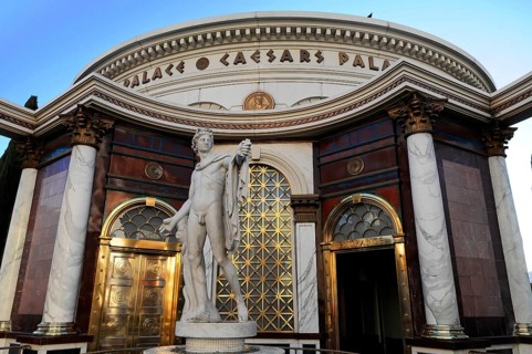 Las Vegas, Nevada, USA, North America, Statue in front of Caesars Palace, impressive architecture