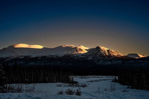 Snow-covered mountains in the light of the sunset, Yukon, Canada, Kluane National Park, North