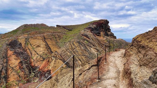 On the PR 8 hiking trail on the Ponta de São Lourenço peninsula in Madeira