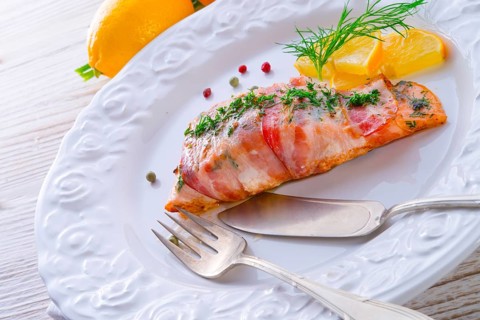 Salmon in the bacon coat