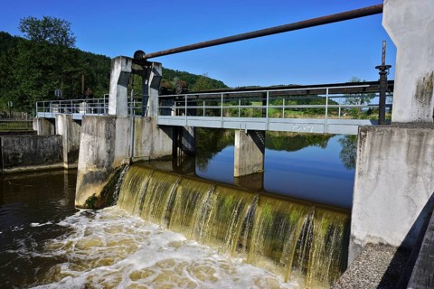Altmühltal Nature Park, Dam at the Altmühl near Beilngries, Upper Bavaria, Germany, Altmühltal