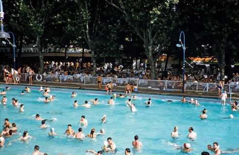 Crowded outdoor swimming pool, Madrid, Spain 1959