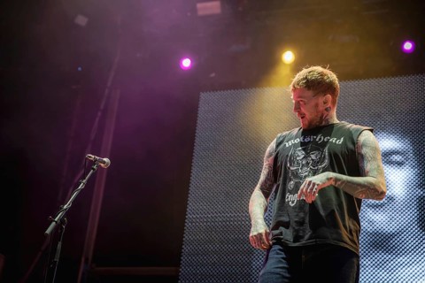 Frank Carter, singer of the Sex Pistols ft. Frank Carter live in the Berlin Zitadelle Spandau on 04