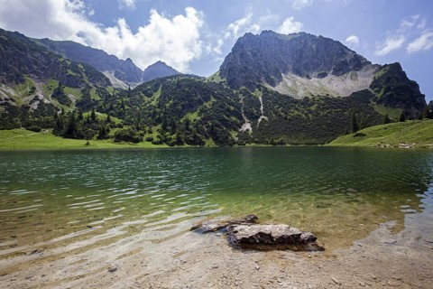 Lower Gaißalpsee, behind Rubihorn, near Oberstdorf, Oberallgäu, Allgäu Alps, Allägäu Bavaria,